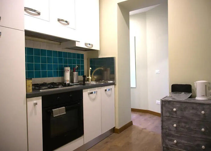 Elena Fine & Shining Appartement