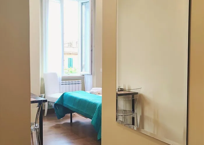 Elena Fine & Shining Appartement